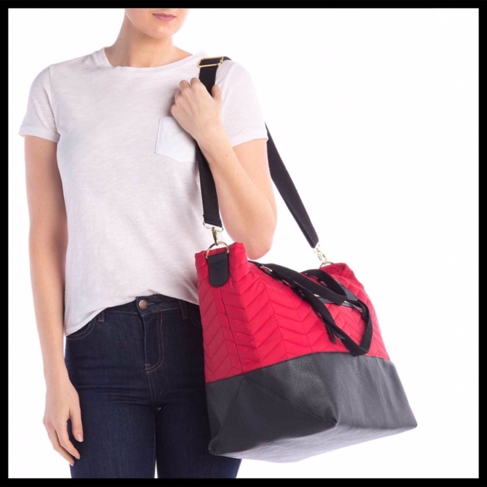 STEVE MADDEN GIRL WEEKEND OVERNIGHT TRAVEL BAG A2C - Picture 4 of 8